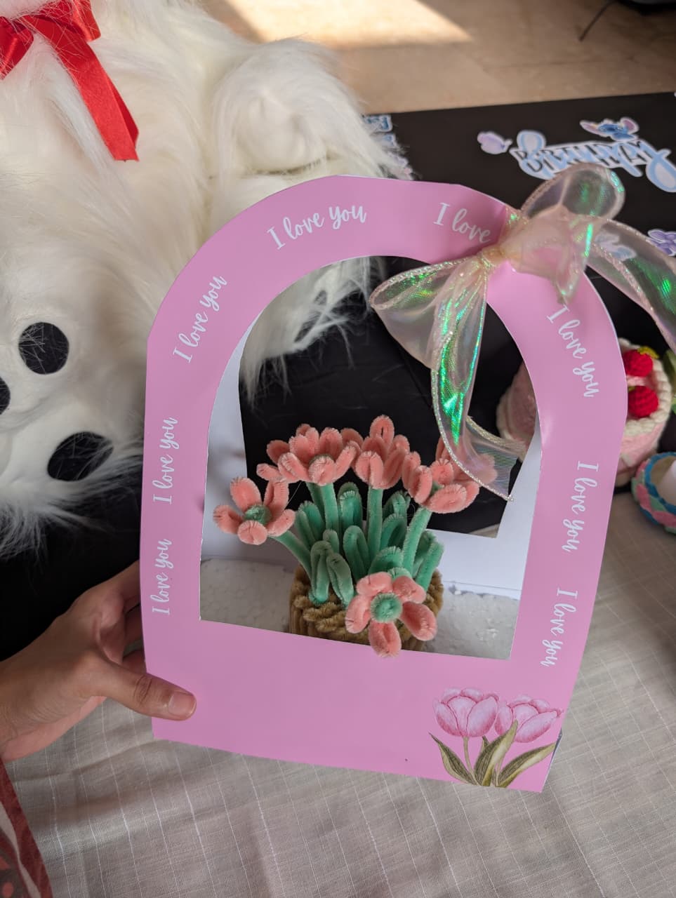 Handmade Pipe Cleaner Mini Flower Basket – Aesthetic Pink Window Gift Bag, Plush Tabletop Floral Decor, Cute Birthday & Anniversary Present