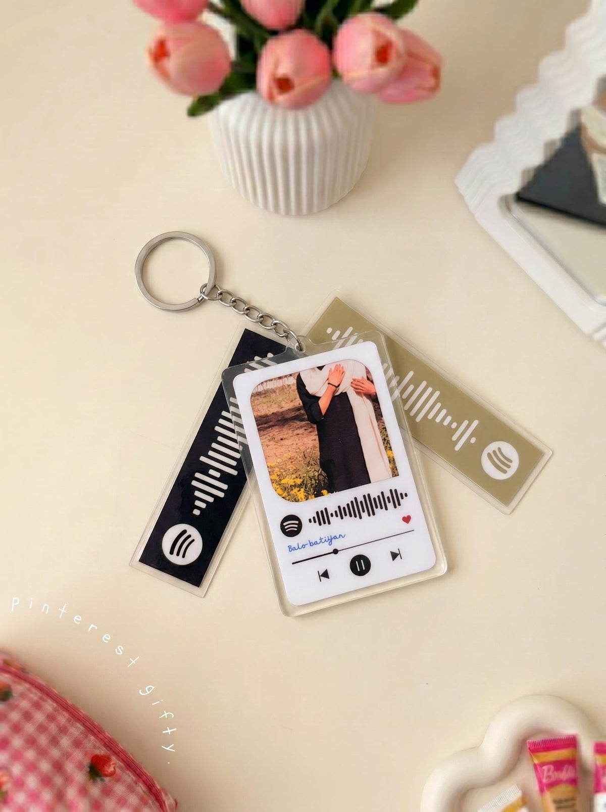Customised Spotify Music Keychain Set (2 Player Cards + 1 Lyrics Card)